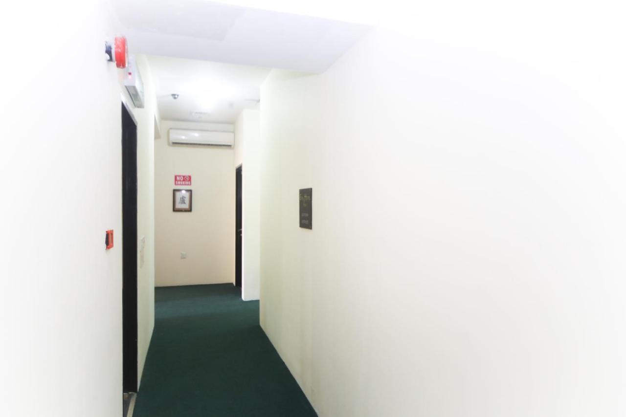 โอโย 777 เอปาล โฮเต็ล Hotel โกตาคินาบาลู ภายนอก รูปภาพ