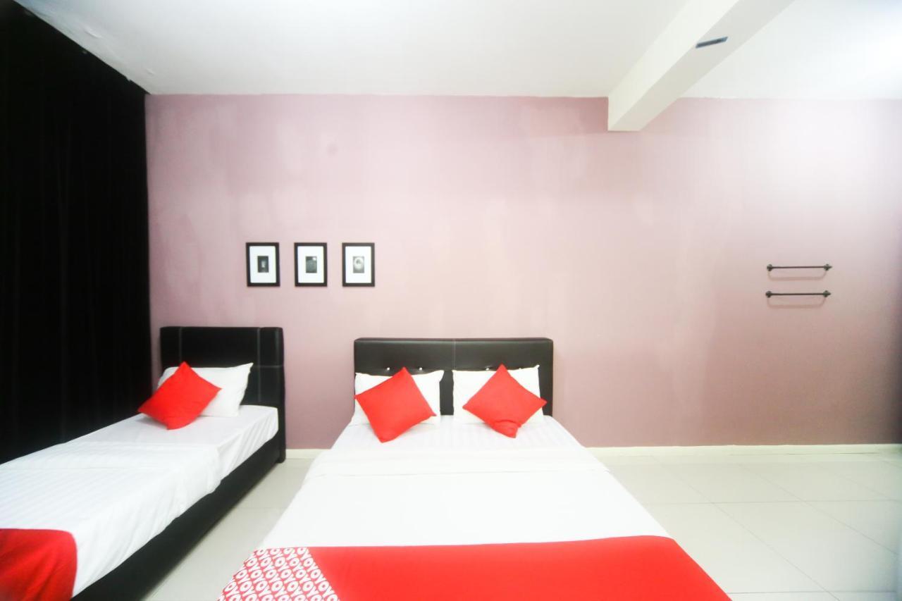โอโย 777 เอปาล โฮเต็ล Hotel โกตาคินาบาลู ภายนอก รูปภาพ